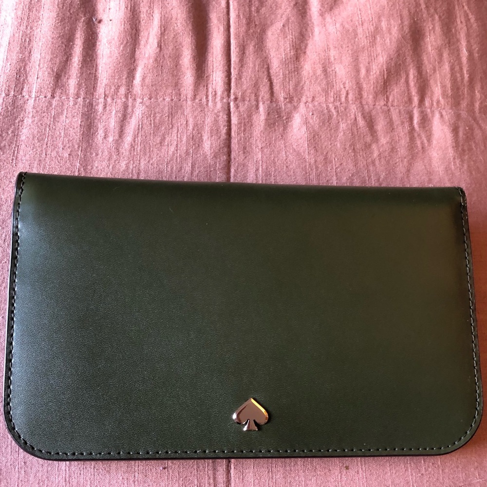 Kate Spade Nadine Leather Clutch Wallet ♠️